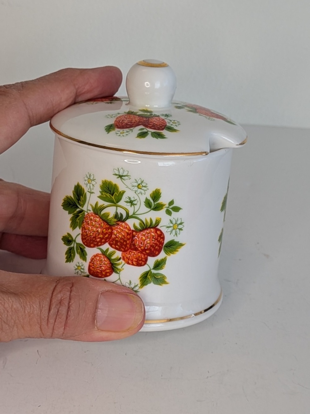 Vintage Fortnum & Mason Lidded Strawberry Jam Pot Jar Porcelain Gold Trim